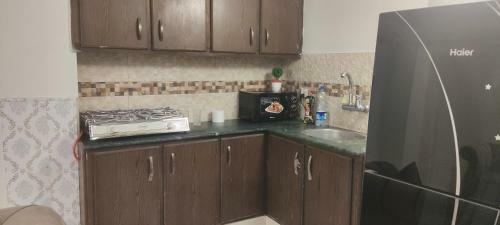 2bhk Luxury Apartment Near Kfc E11/2