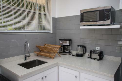 Stunning 2 Bed Bungalow With Private Pool In Barbados