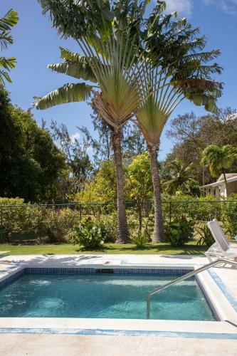 Stunning 2 Bed Bungalow With Private Pool In Barbados