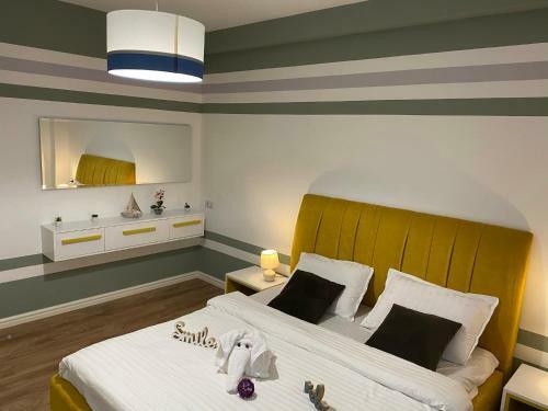 Yellow Mood-luxury And Cozy Apartment