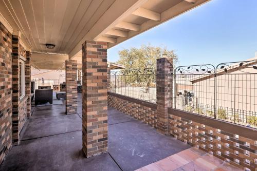 Lake Havasu Pad With Private Pool 3 Mi To Lake