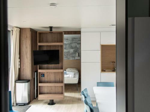 Luxury Chalet With Two Bathrooms In The Ardennes