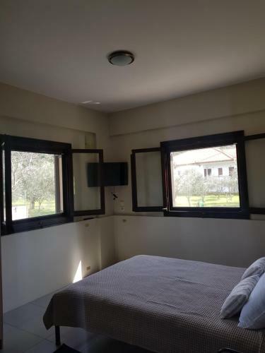 Small Sunset View Apartment