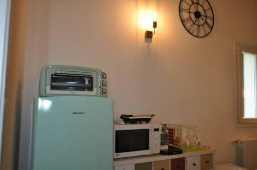 Villa Kamenjak Volme, Cosy House With Pool