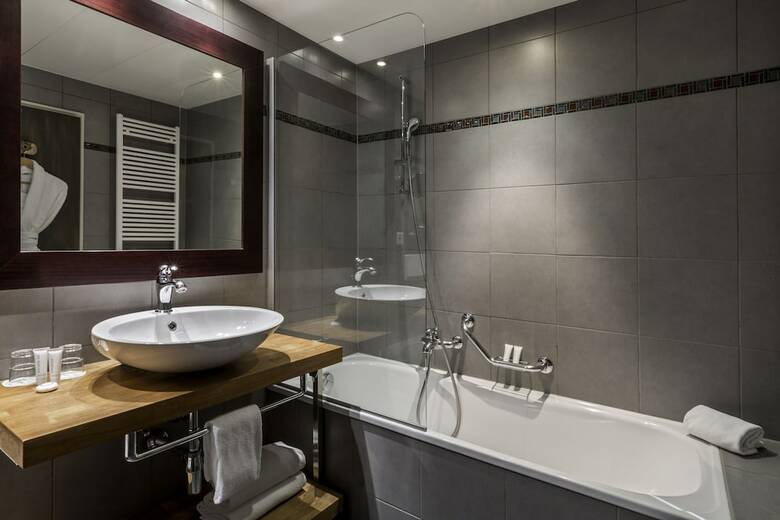 Hotel Edelweiss Manotel