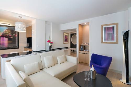 Hotel N'vy Manotel