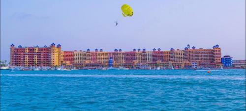 Sea View Apartment In Porto Marina