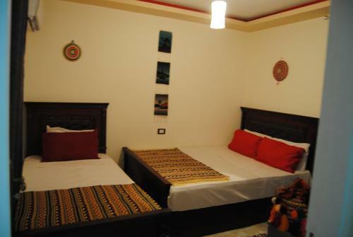 Badr Deluxe Apartments Families Only