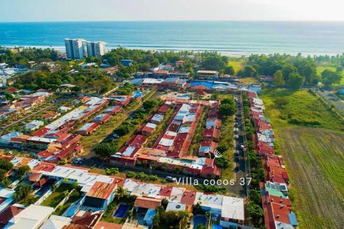 Villa Jaco Cocos 37 A 100 Mts De La Playa