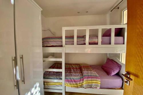2 Bedroom Apartment Direct To Pool