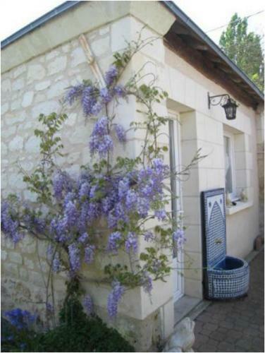 Le Clos De La Chapelle - G�te Les Glycines