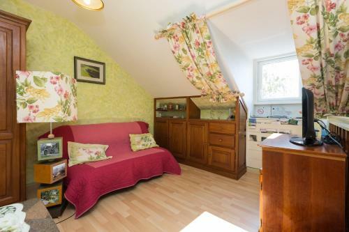 Bed & Breakfast Chambres D'h�tes Du Chalet De Caharet
