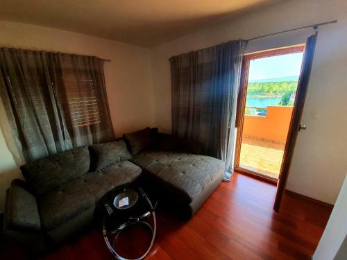 Apartmani Desnica