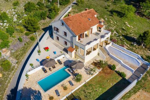 Villa Holiday Home Klara, Zadar - Kru?evo