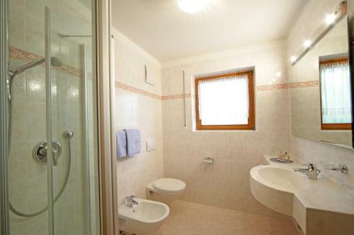 Hotel Garn� Lasteis