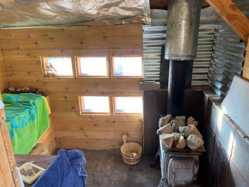Redtail Retreat - The Studio - Get Off The Grid!