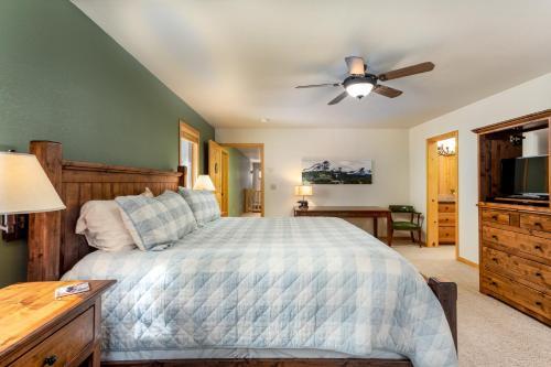 Big Bear Palace