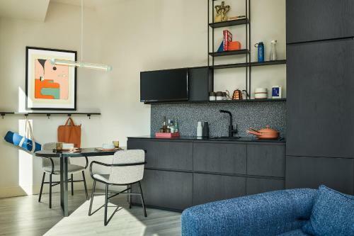 The Catbird Hotel