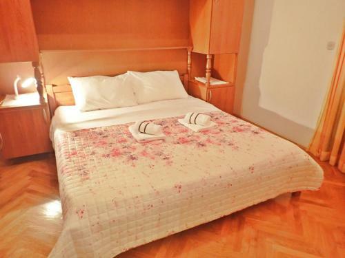 Apartment And Rooms Jaz-100 M From Pebble Beach