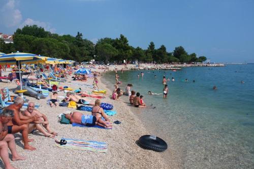 Apartments With A Parking Space Dramalj, Crikvenica - 17643