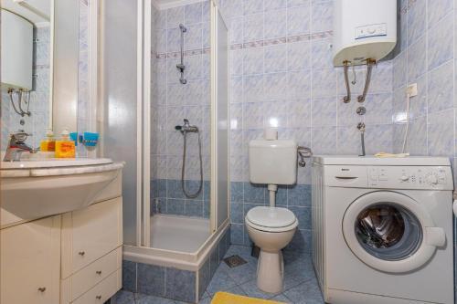 Apartment In Dramalj 41606