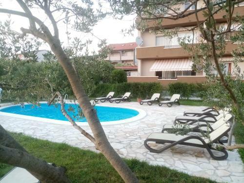 Apartment Arba 1 S Bazenom