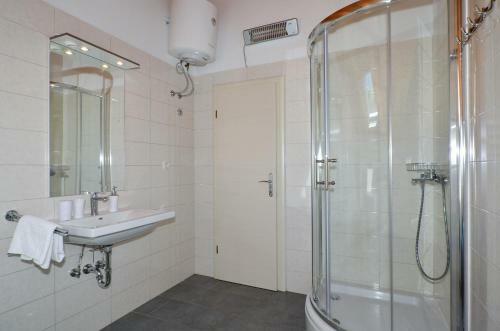Holiday Home Nevera