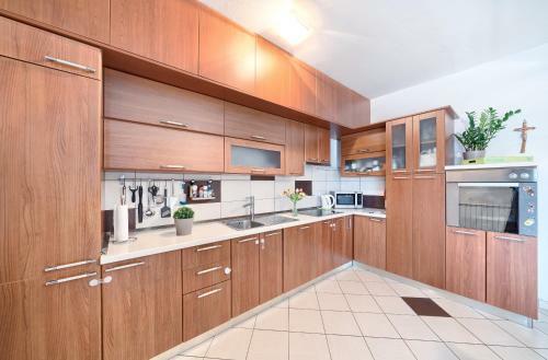 Apartment Villa Hacijenda With Private Pool And Jacuzzi