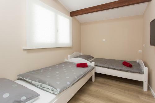 Villa Rocco Split - Luxury - Heated Salt Water Pool - Massage Jets