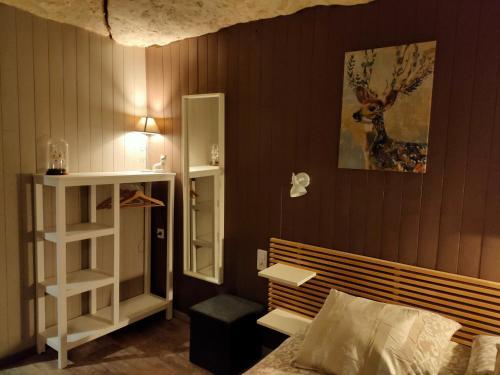 Hostal Les Troglos De Beaulieu