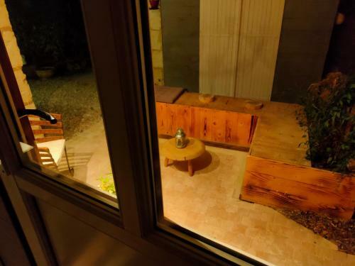 Hostal Les Troglos De Beaulieu