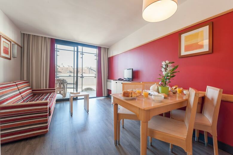 Hotel Pierre & Vacances Le Moulin Des Cordeliers