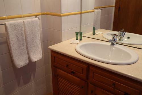 Bed & Breakfast Alojamento Santa Clara
