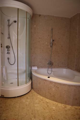 Bed & Breakfast Alojamento Santa Clara