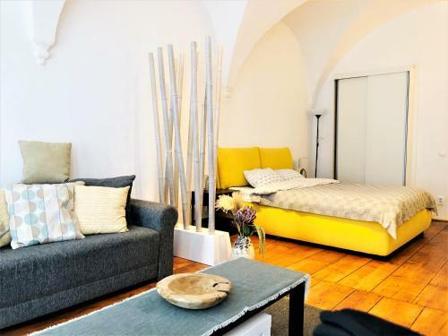 Arcade Apartment