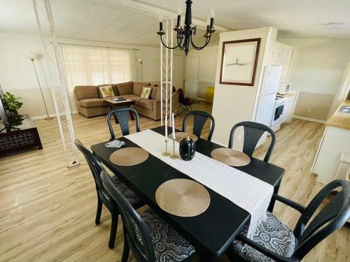 Pet Friendly 3 Bedroom Single Family House