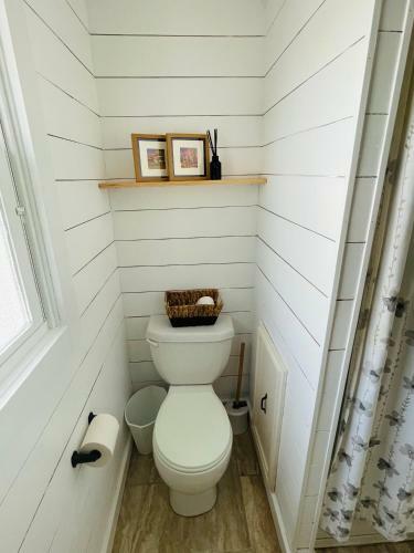 Pet Friendly 3 Bedroom Single Family House