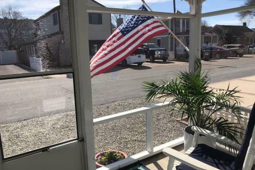 Cottage By The Sea Steps To Downtown Rehoboth!
