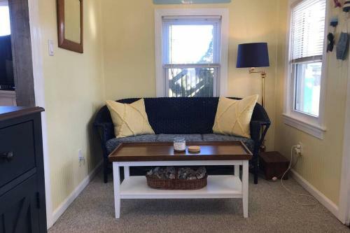 Cottage By The Sea Steps To Downtown Rehoboth!