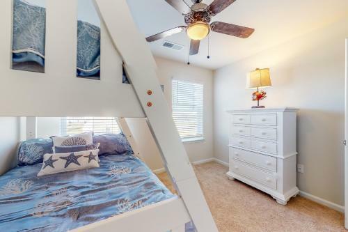 Ocean View Beach Club --- 34318 Gooseberry