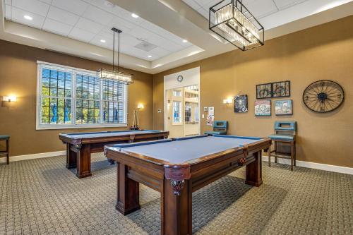 Ocean View Beach Club-10 Nantasket Ave