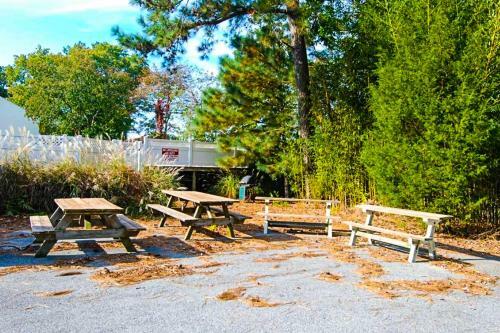 The Cottages --- 9 Port Royal