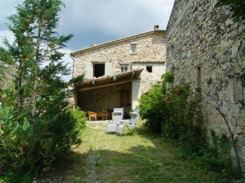 Holiday Home La Maison Du Brun Besignan