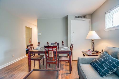 Sobeny Apartments At Shaw Station 30 Day Stays