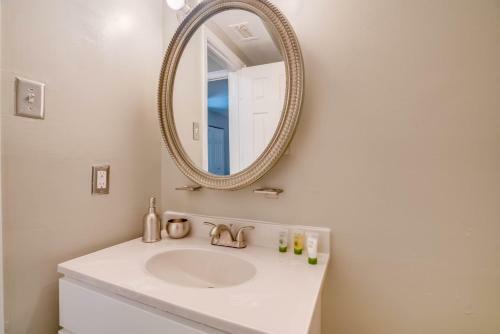 Sobeny Apartments At Shaw Station 30 Day Stays