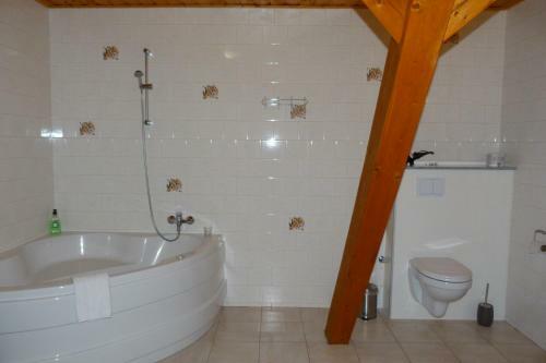 Hostal Penzion Stranny