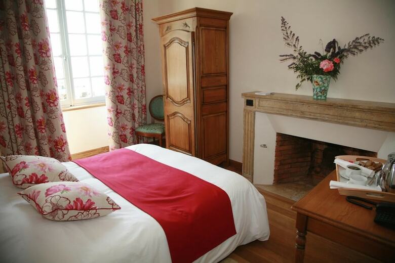 Hotel Relais Du Silence Domaine Saint Roch
