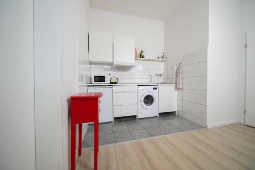 Apartment - Gut Angeschlossen - Henkel - Messe