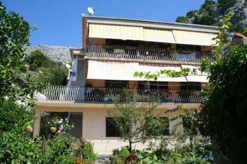 Apartments By The Sea Omis - 771