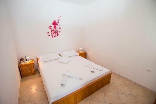 Apartments Pivac - Lokva Rogoznica
